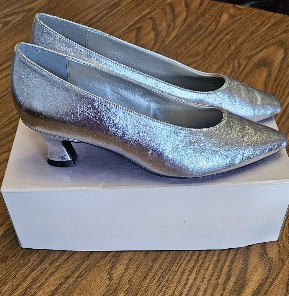 Silver heels size 8.5